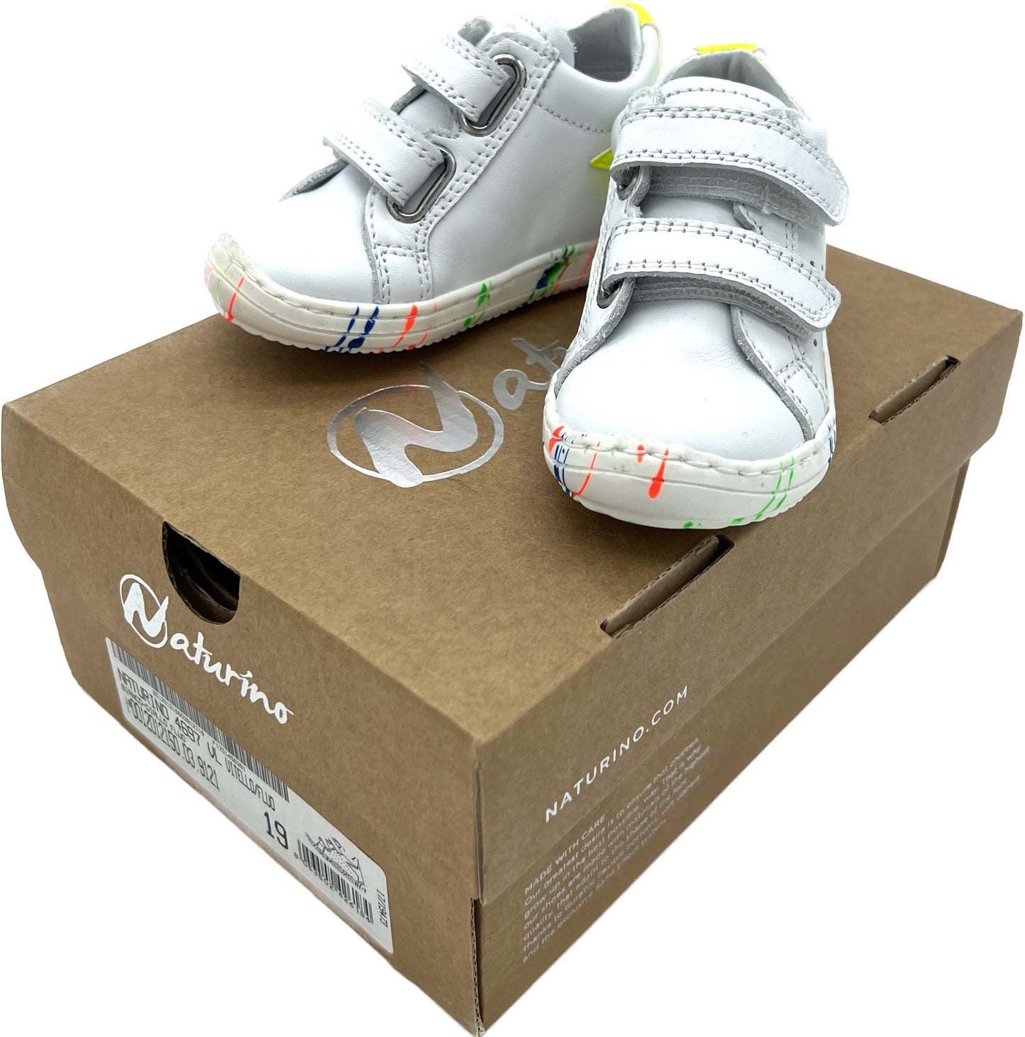 Naturino fluo sneakers - number 19