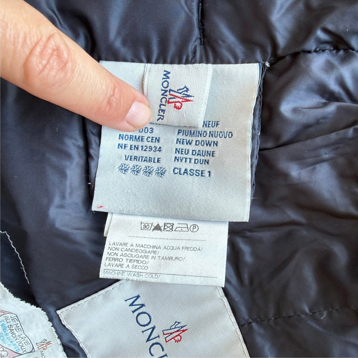 Moncler down jacket with logo on the back - 12/18 months