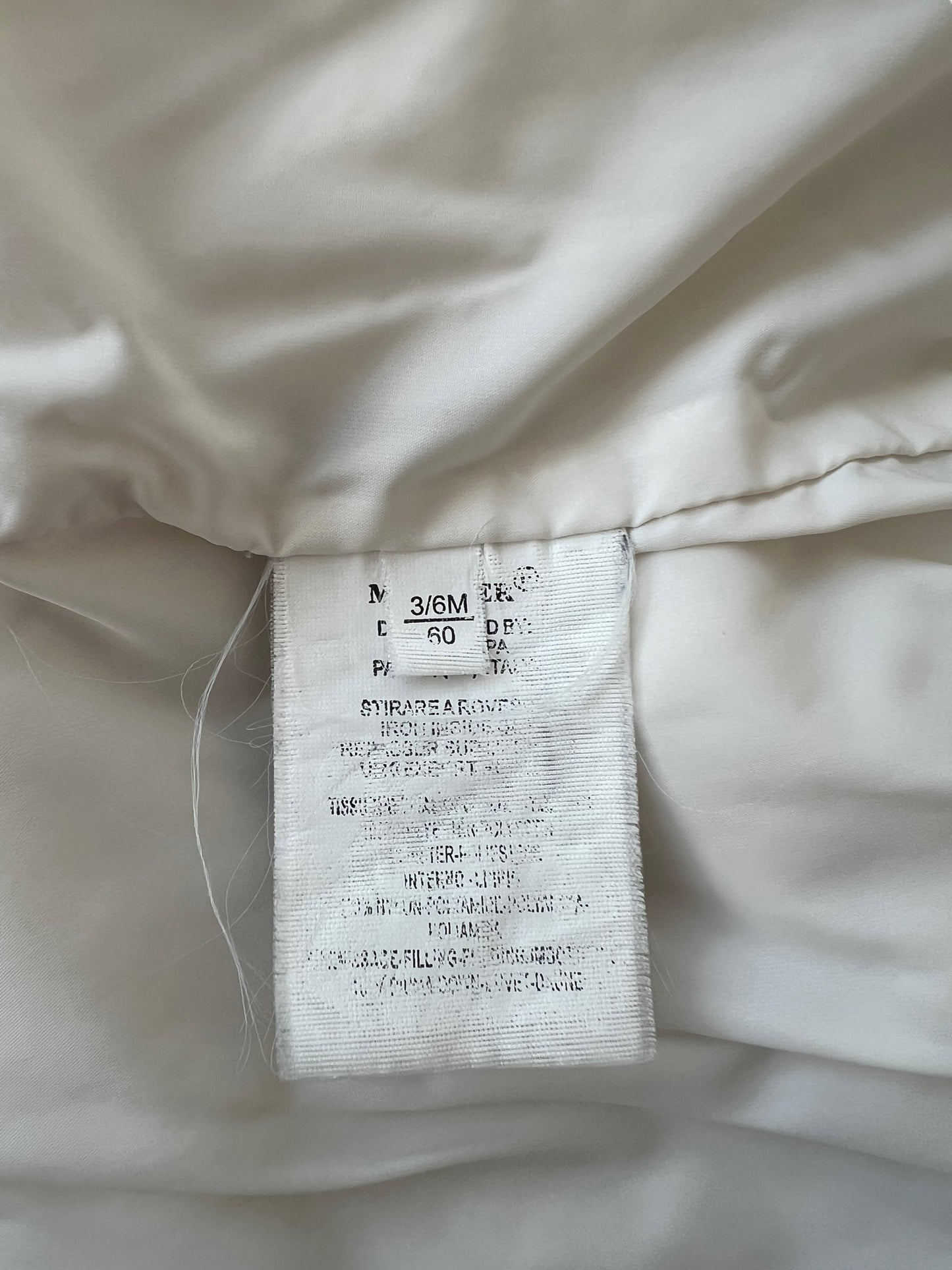 Completo giacca pantalone piumino Moncler beige con pelo - 6/9 mesi