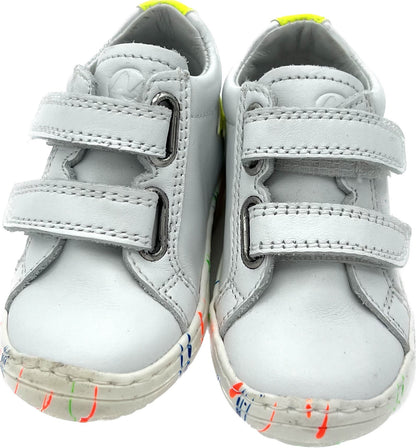 Naturino fluo sneakers - number 19